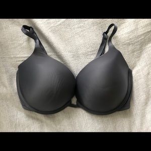 Victoria secret bra 34DD
